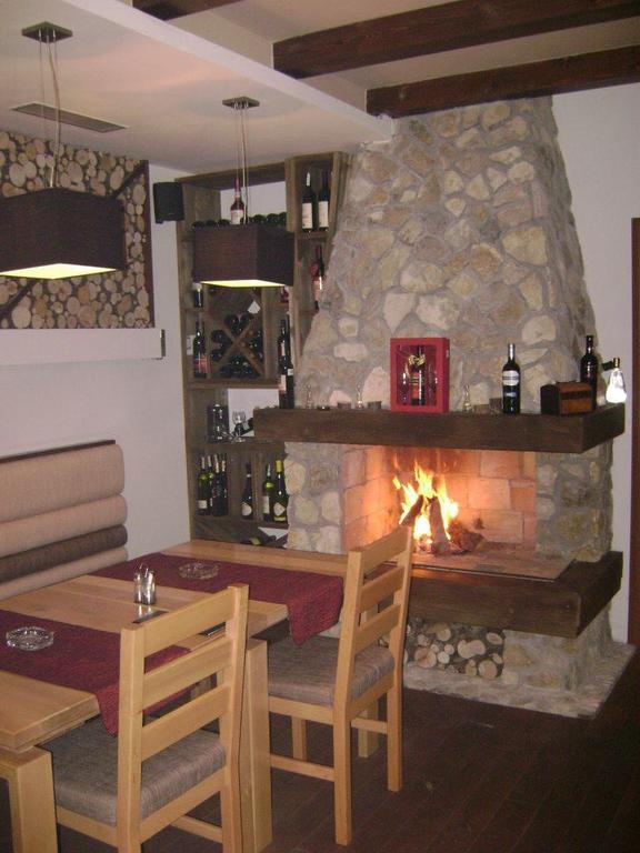 Guest House Zavicaj Pale Ngoại thất bức ảnh